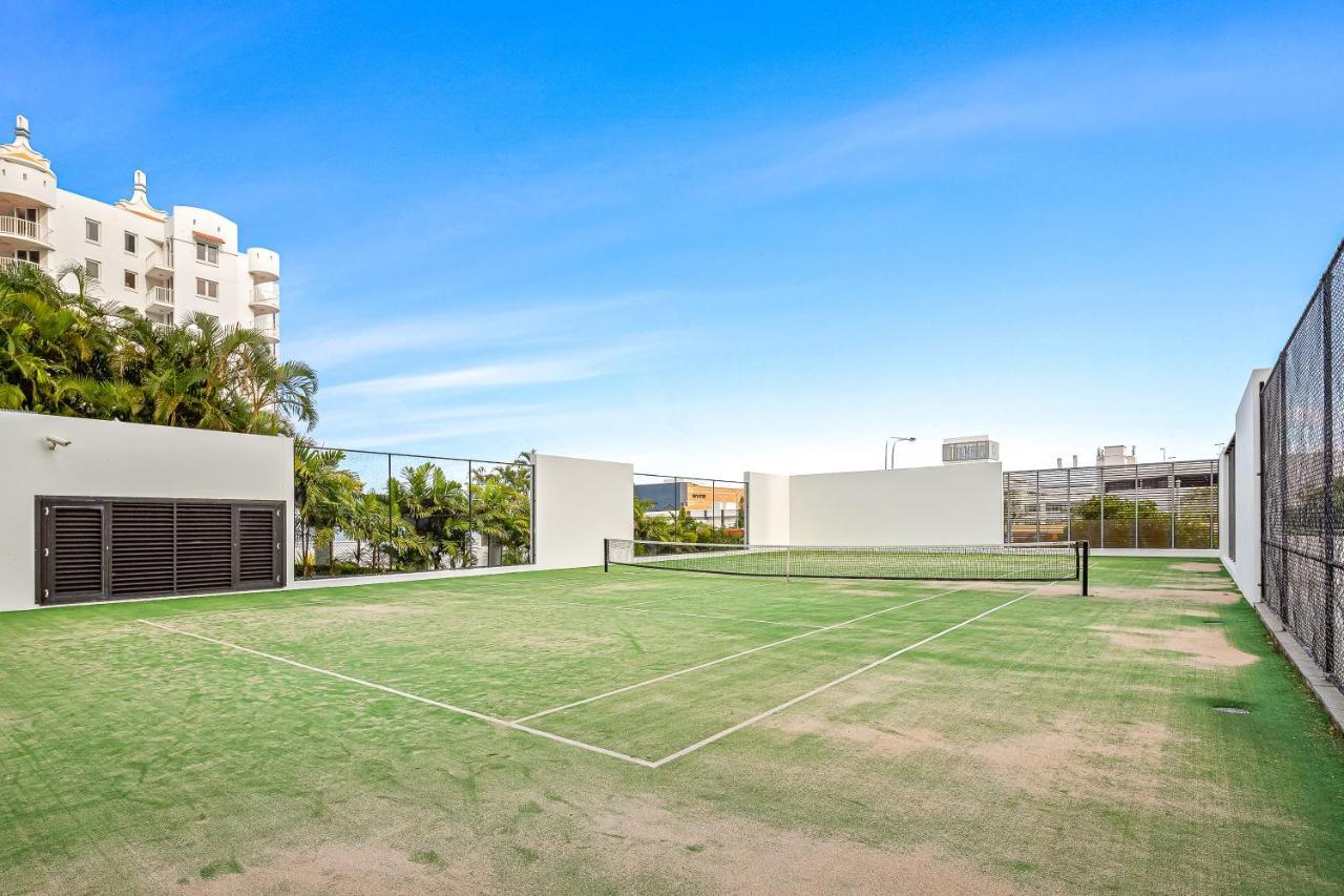 Sierra Grand Broadbeach - Self Contained & Privately Managed Apartments Gold Coast Eksteriør billede