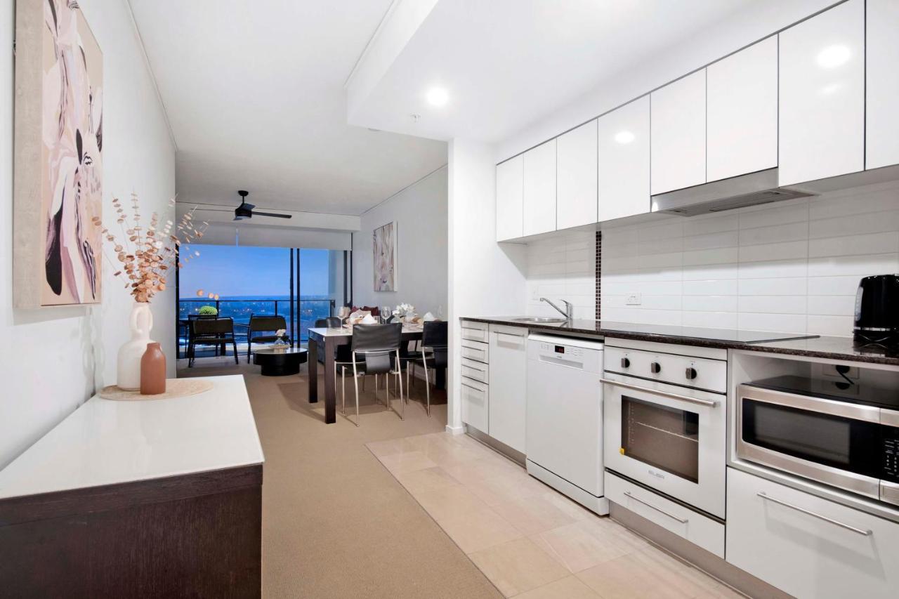 Sierra Grand Broadbeach - Self Contained & Privately Managed Apartments Gold Coast Eksteriør billede