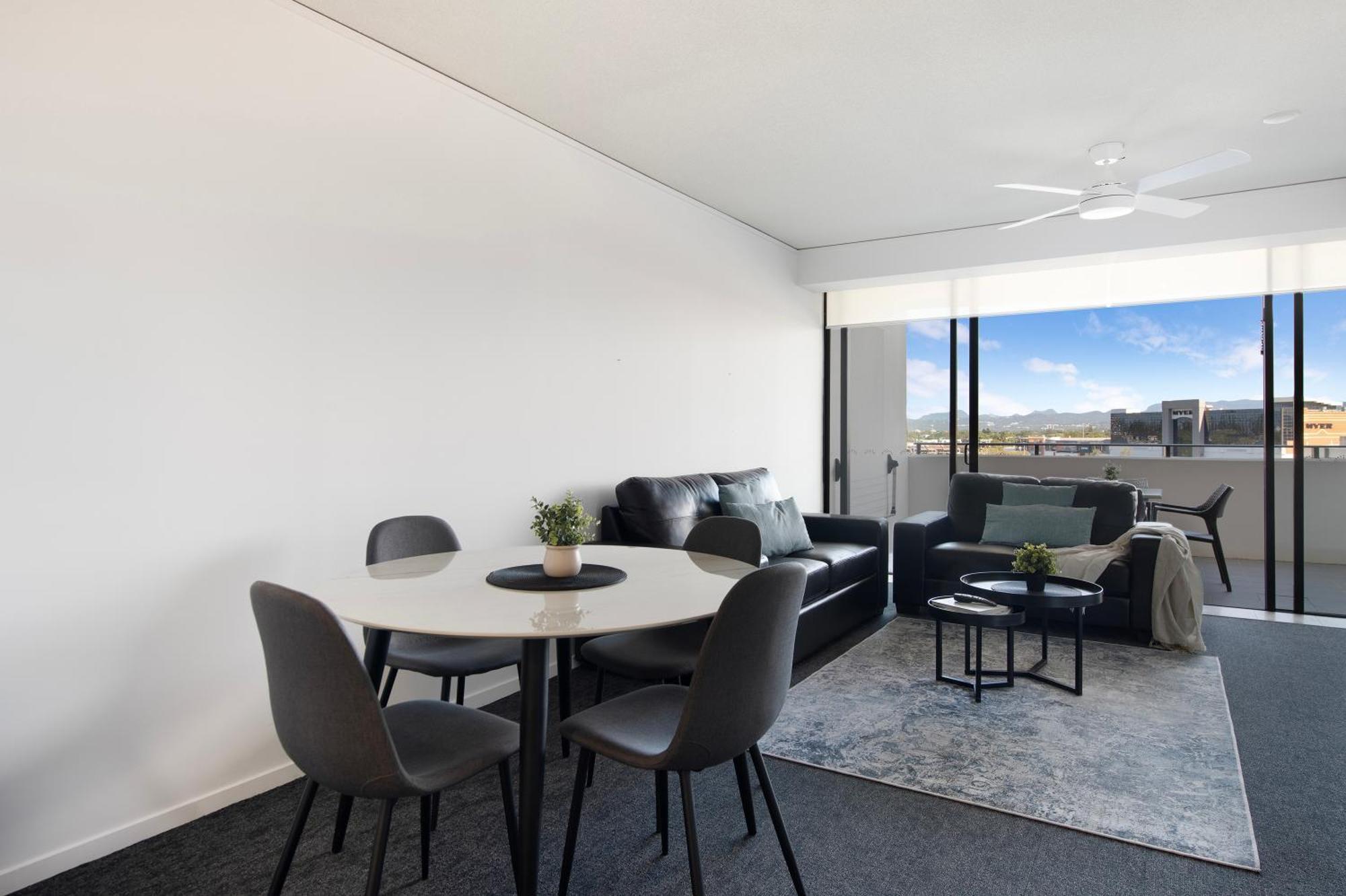 Sierra Grand Broadbeach - Self Contained & Privately Managed Apartments Gold Coast Eksteriør billede