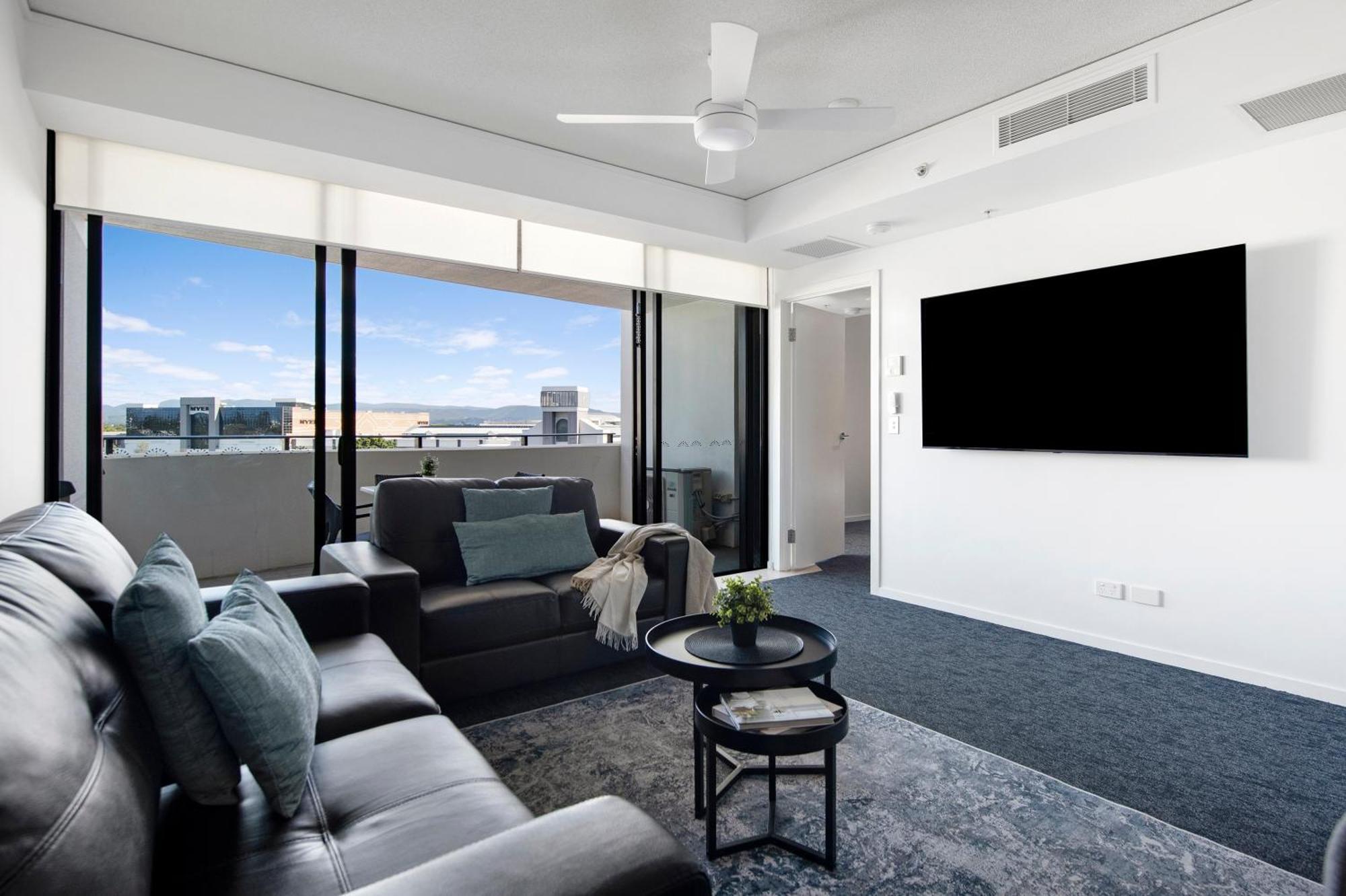 Sierra Grand Broadbeach - Self Contained & Privately Managed Apartments Gold Coast Eksteriør billede